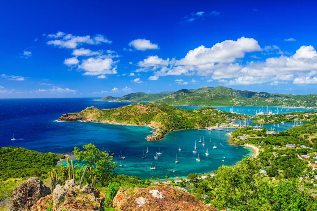 Where are the Best Beaches in Antigua? | The Moorings